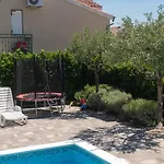 Villa Divine *