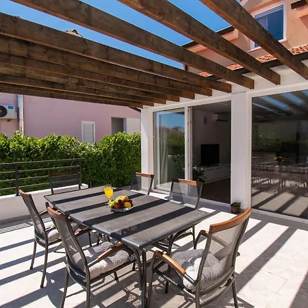 Villa Divine